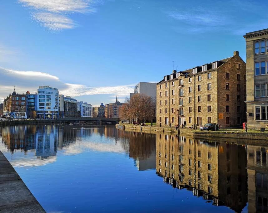 Vibrant Apartment At The Shore In Leith 爱丁堡 外观 照片